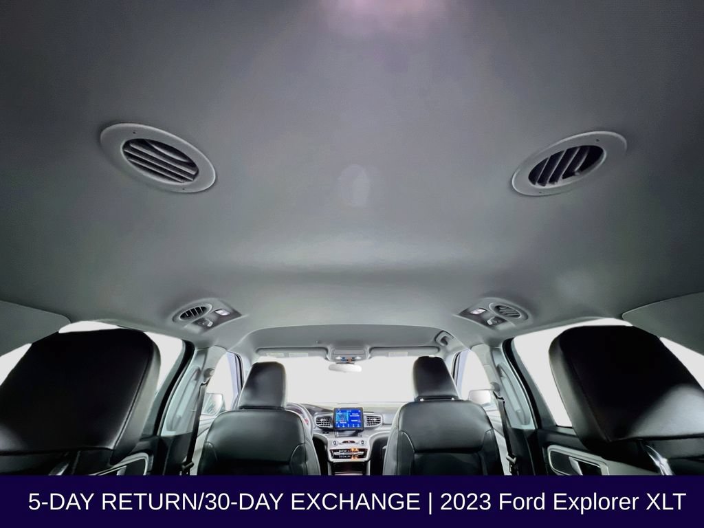 Certified 2023 Ford Explorer XLT w/ Equipment Group 202A AWD/4WD image 39