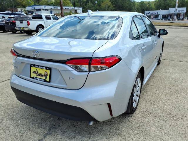 Used 2026 Toyota Corolla LE FWD image 5