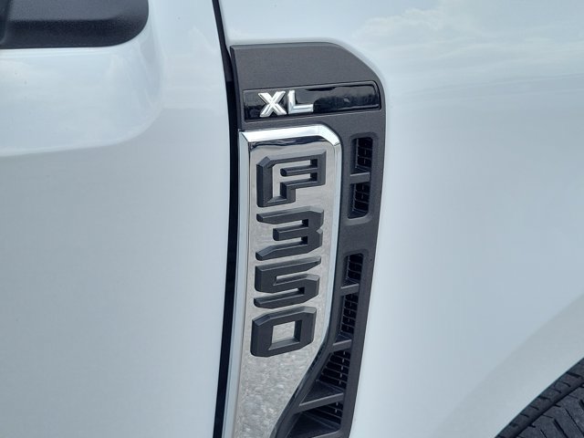Certified 2024 Ford F350 XL w/ 360-Degree Camera Package RWD image 8