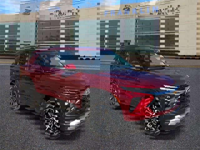 Used 2025 Chevrolet TrailBlazer LT image 1