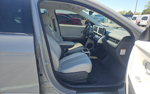 Used 2024 Hyundai Ioniq 5 Limited AWD/4WD image 6