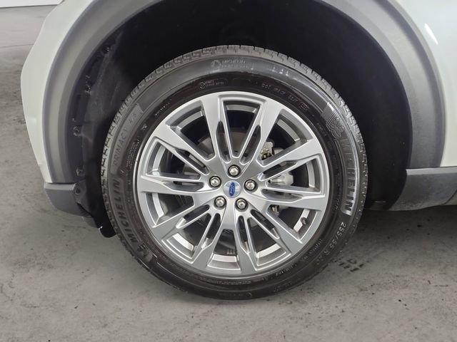 Certified 2025 Ford Explorer Active w/ Active Comfort Package image 14