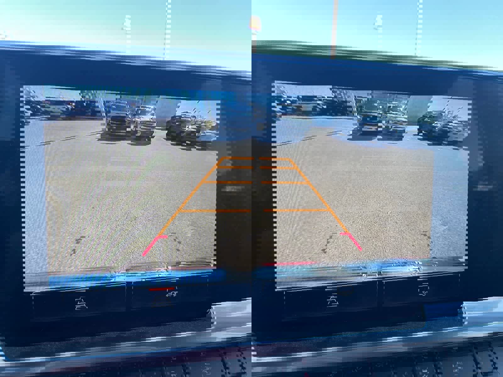 Used 2024 GMC Sierra 1500 Elevation image 13