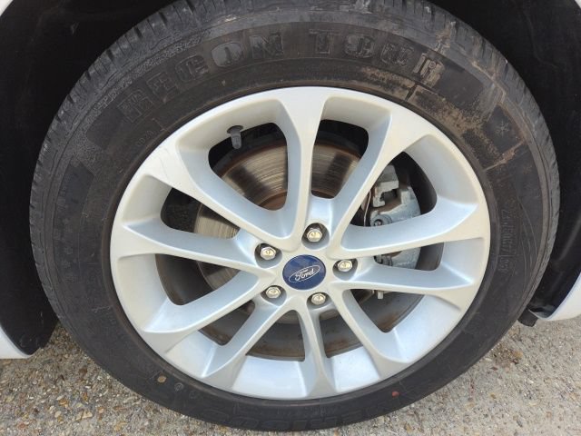 Certified 2020 Ford Fusion SE FWD image 12