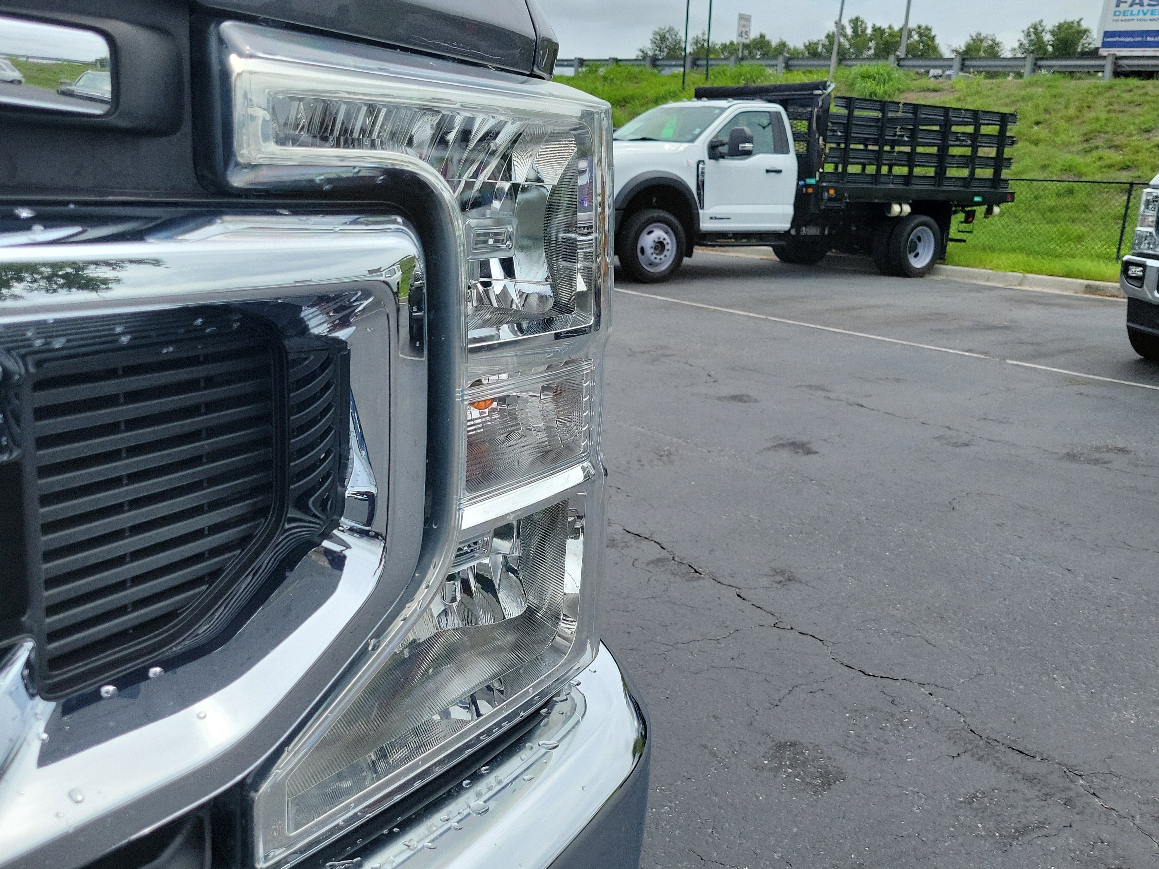 Certified 2022 Ford F250 XLT AWD/4WD image 3