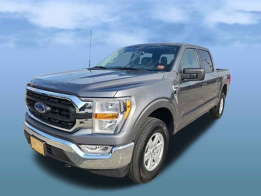 Certified 2022 Ford F150 XLT w/ Equipment Group 301A Mid AWD/4WD image 3