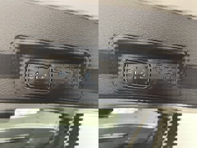 Certified 2021 Ford Explorer XLT w/ Equipment Group 202A image 35