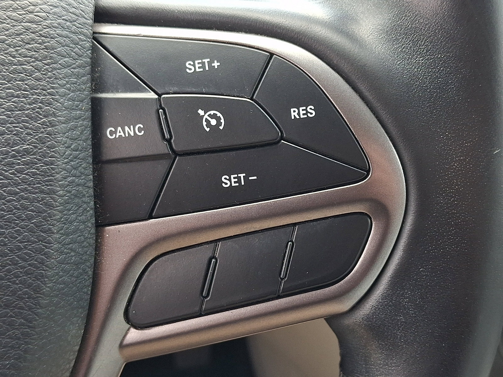 Used 2021 Jeep Cherokee Latitude Lux image 22