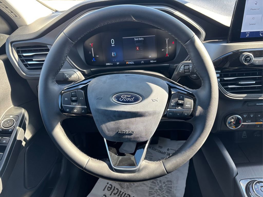 Certified 2025 Ford Escape Active w/ Cold Weather Package image 26