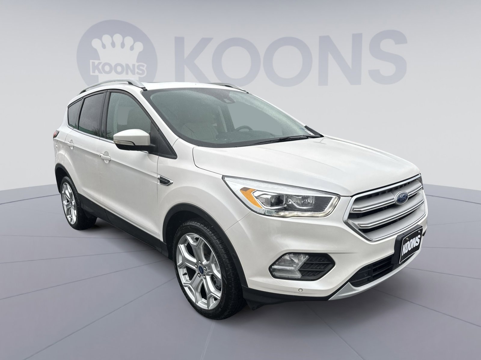 Certified 2019 Ford Escape Titanium AWD/4WD image 18
