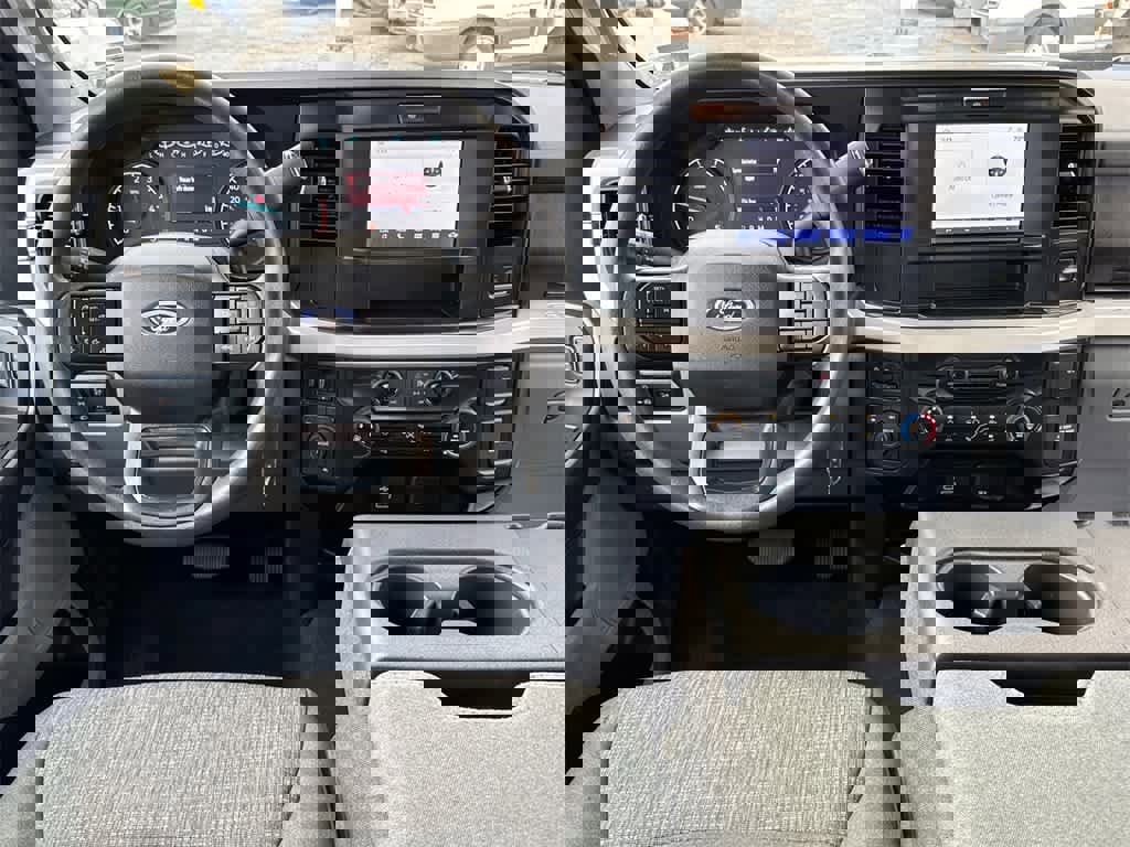 Certified 2025 Ford F250 XLT image 11