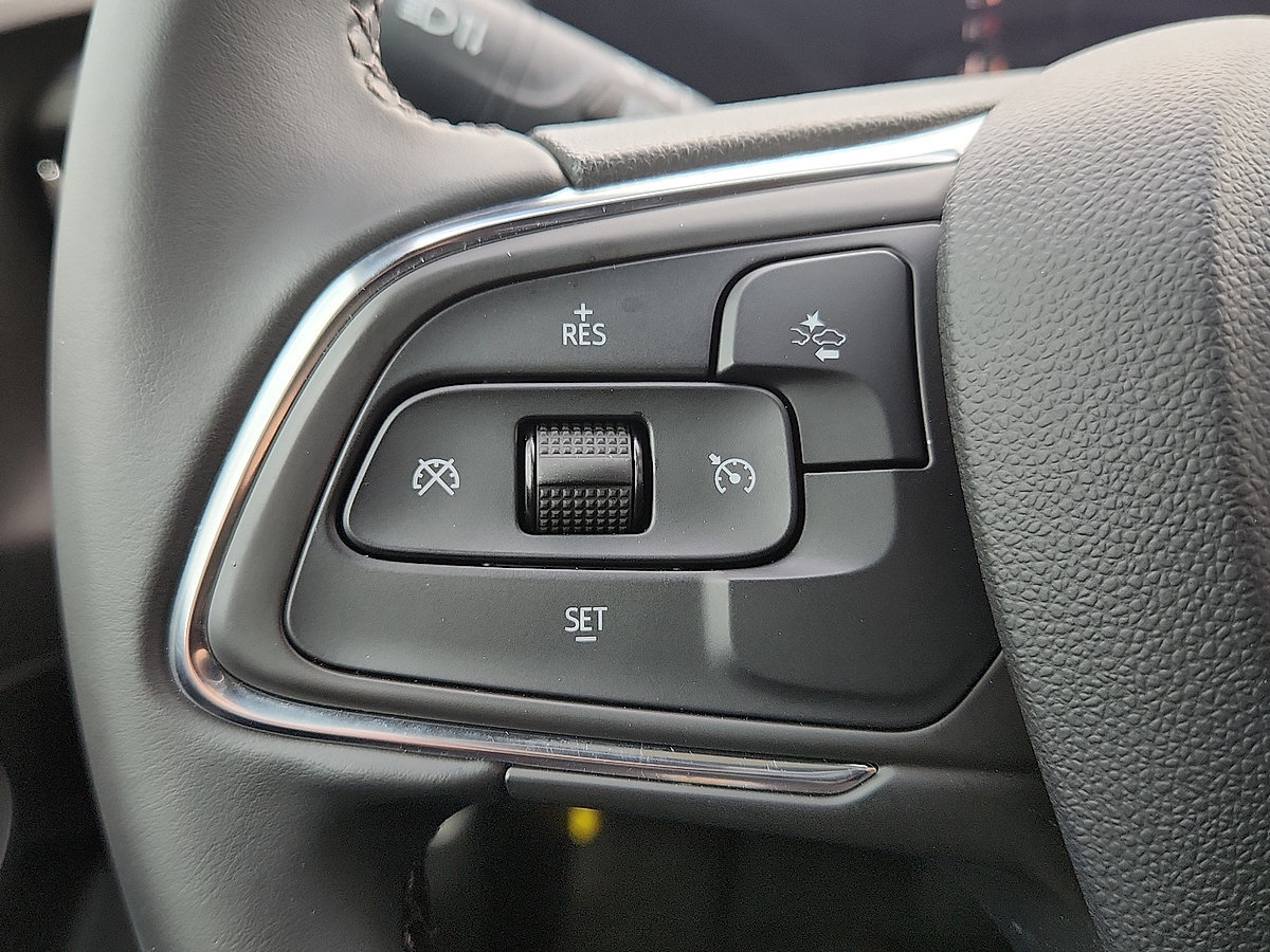 Used 2026 Buick Envista Sport Touring FWD image 21