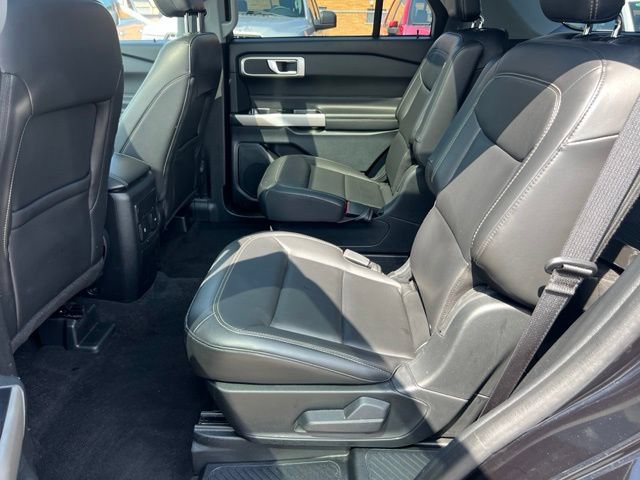 Certified 2023 Ford Explorer XLT w/ Equipment Group 202A AWD/4WD image 20