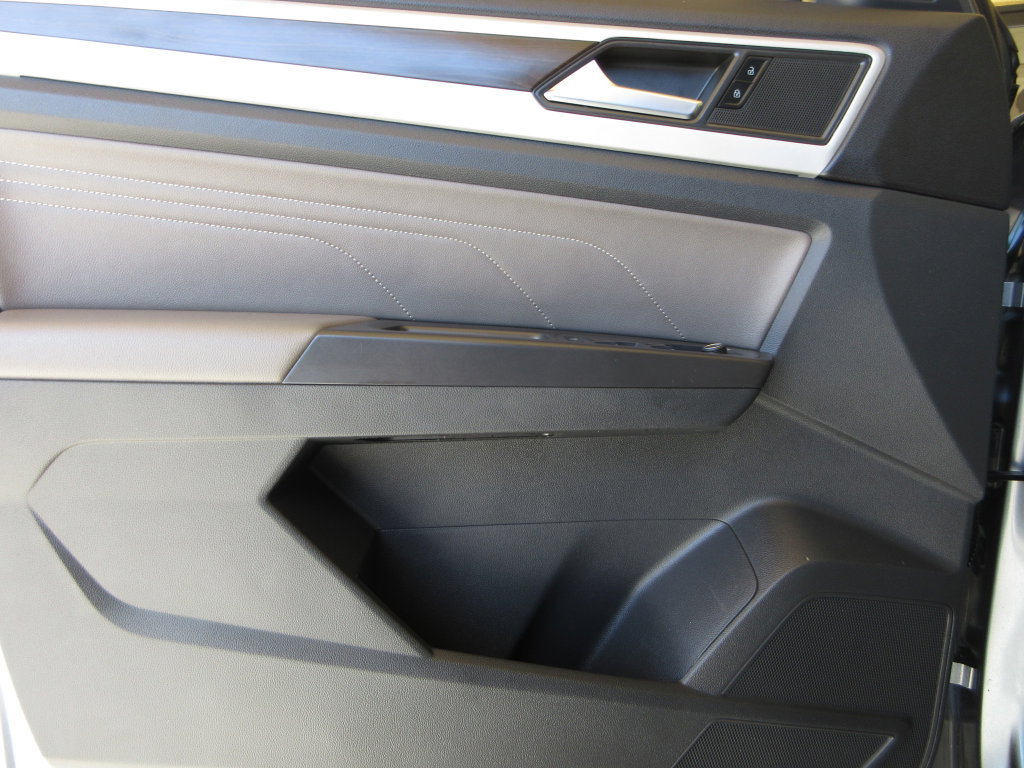 Used 2022 Volkswagen Atlas SE FWD image 9