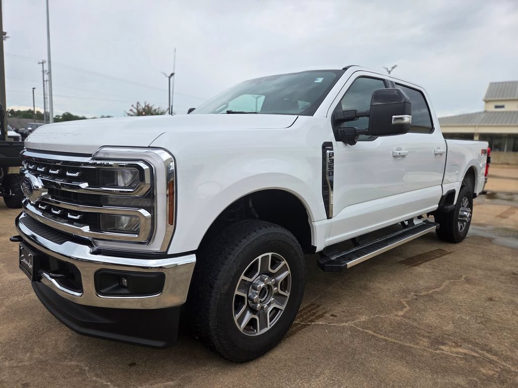 Certified 2025 Ford F350 Lariat w/ FX4 Off-Road Package AWD/4WD video 1