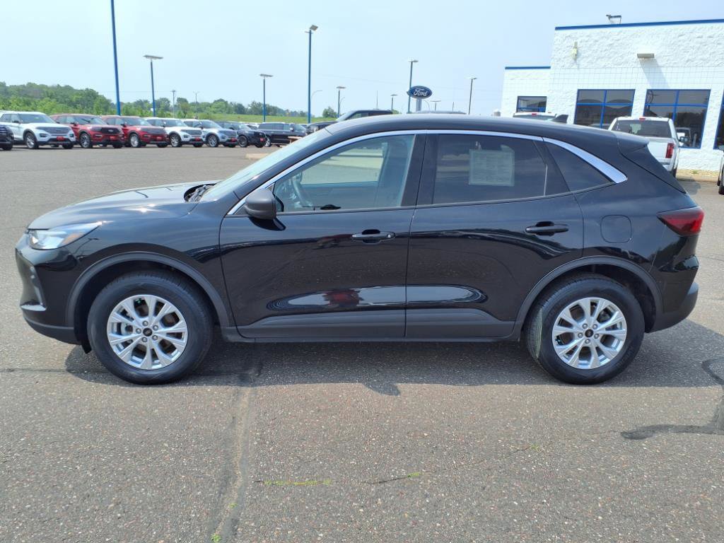 Certified 2024 Ford Escape Active video 2