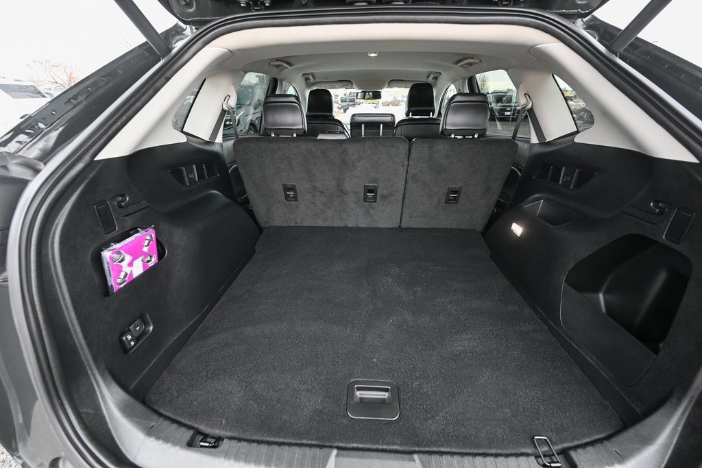 Certified 2024 Ford Edge SEL w/ Convenience Package image 17