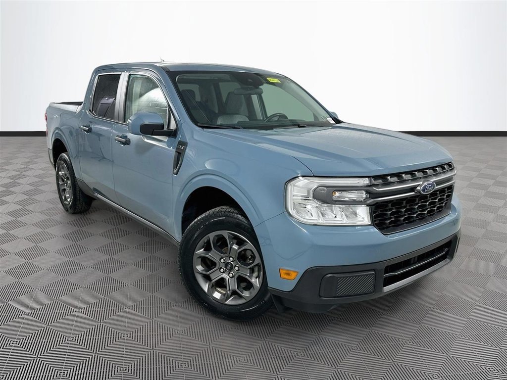 Certified 2022 Ford Maverick XLT w/ Equipment Group 300A Standard