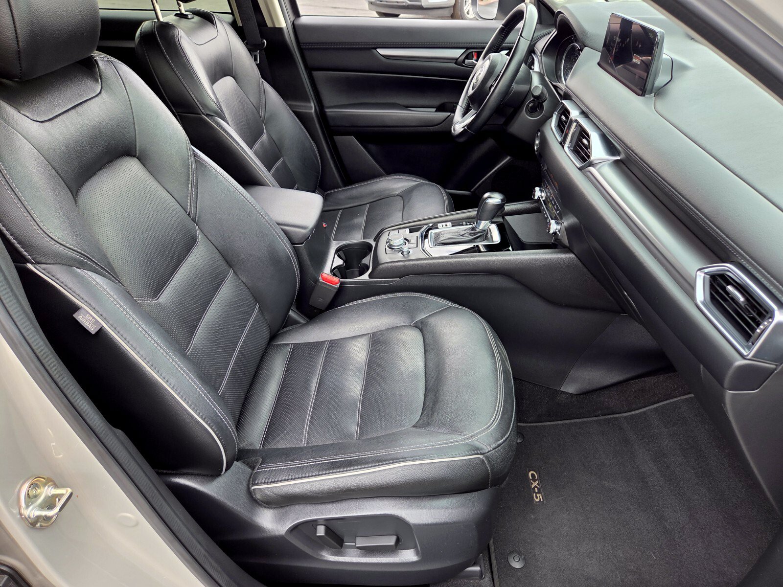 Used 2025 MAZDA CX-5 AWD 2.5 S w/ Preferred Package image 16