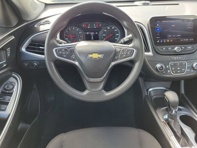Used 2023 Chevrolet Malibu LT image 14