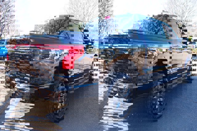 Certified 2025 Ford F150 Lightning Lariat w/ Max Trailer Tow Package image 5