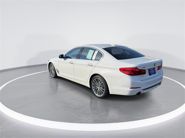 Used 2018 BMW 530i xDrive 530i xDrive image 3