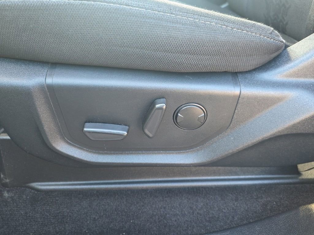 Certified 2019 Ford F150 XLT w/ Equipment Group 302A Luxury image 15