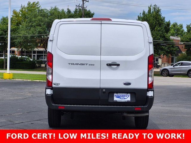 Certified 2025 Ford Transit 250 Low Roof w/ Exterior Upgrade Package RWD image 6