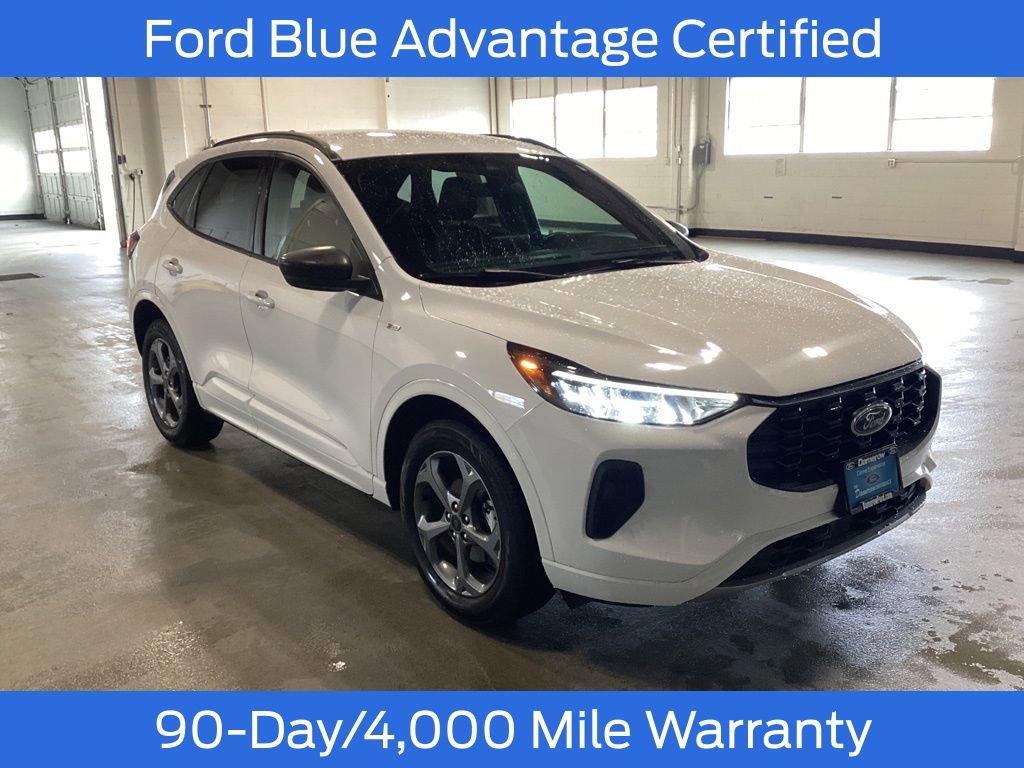 Certified 2023 Ford Escape ST-Line image 9