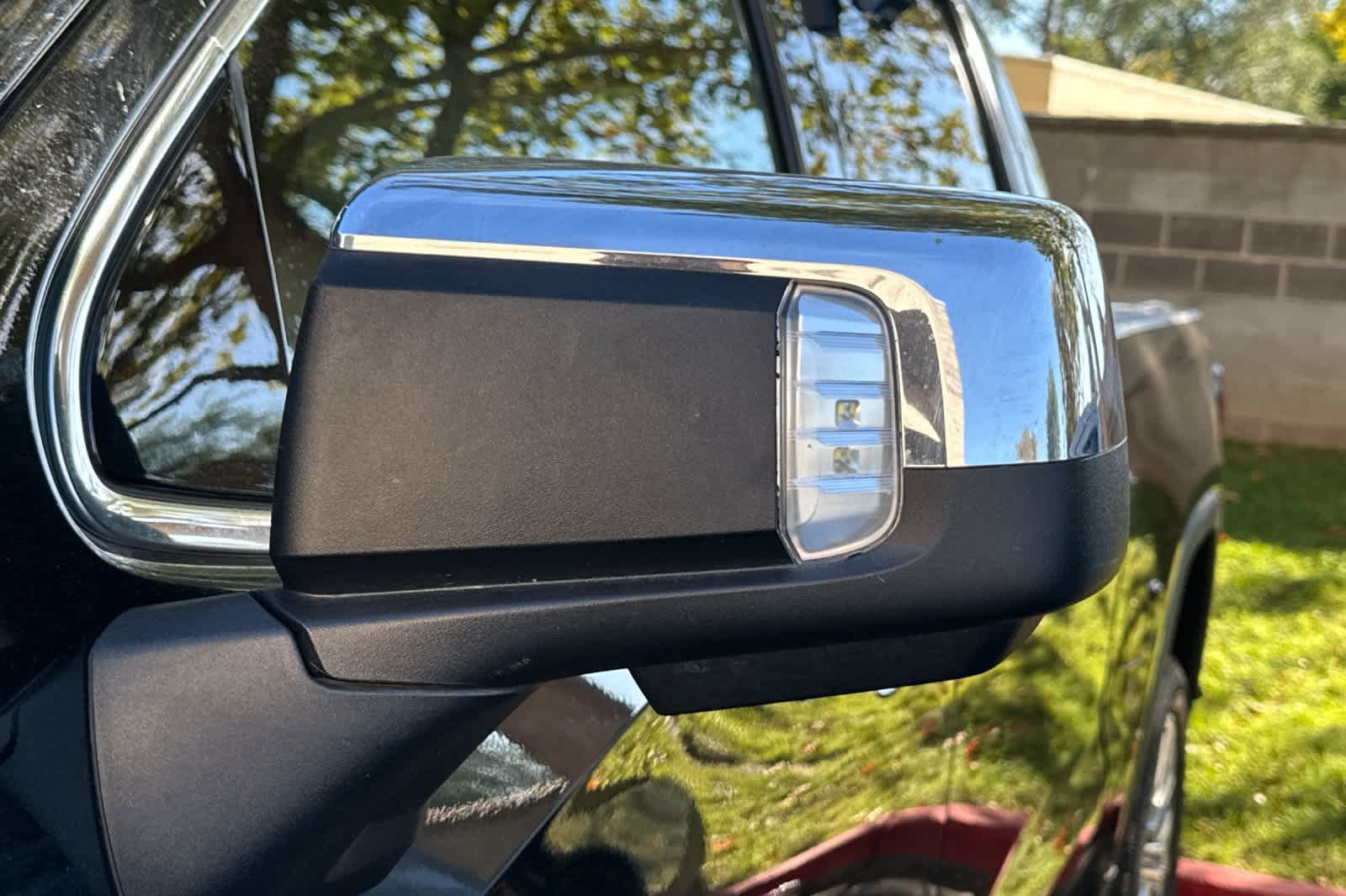 Used 2020 GMC Sierra 1500 Denali w/ Denali Ultimate Package AWD/4WD image 6