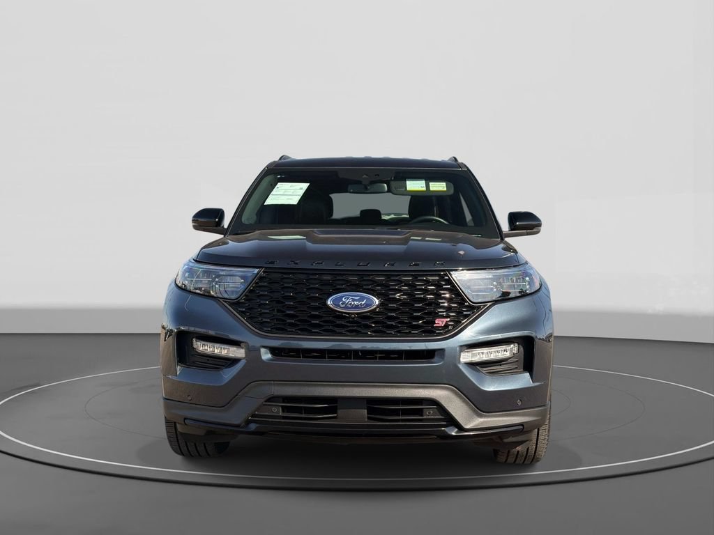 Certified 2023 Ford Explorer ST w/ Equipment Group 401A AWD/4WD image 2