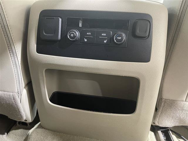 Used 2018 GMC Yukon Denali AWD/4WD image 38