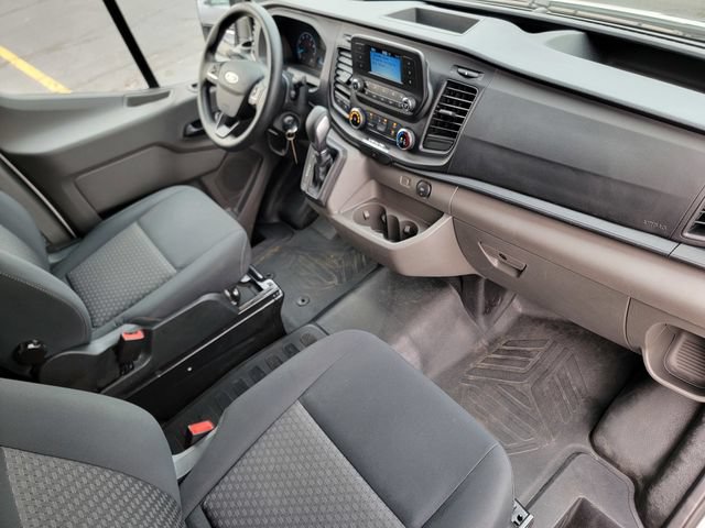 Certified 2025 Ford Transit 250 Low Roof w/ Exterior Upgrade Package RWD image 38
