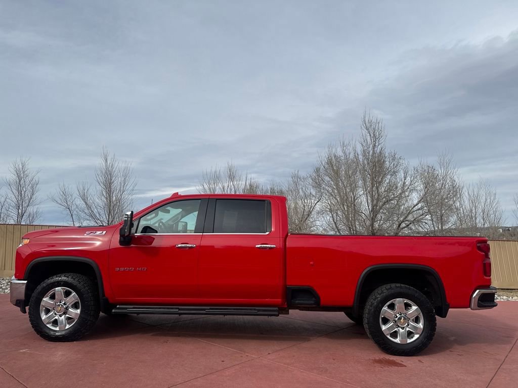 Used 2022 Chevrolet Silverado 3500 LTZ w/ Z71 Off-Road Package image 2