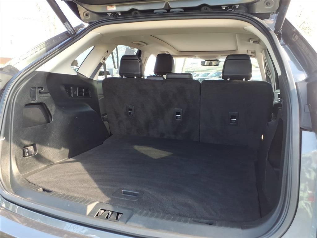 Certified 2022 Ford Edge SEL w/ Convenience Package image 14