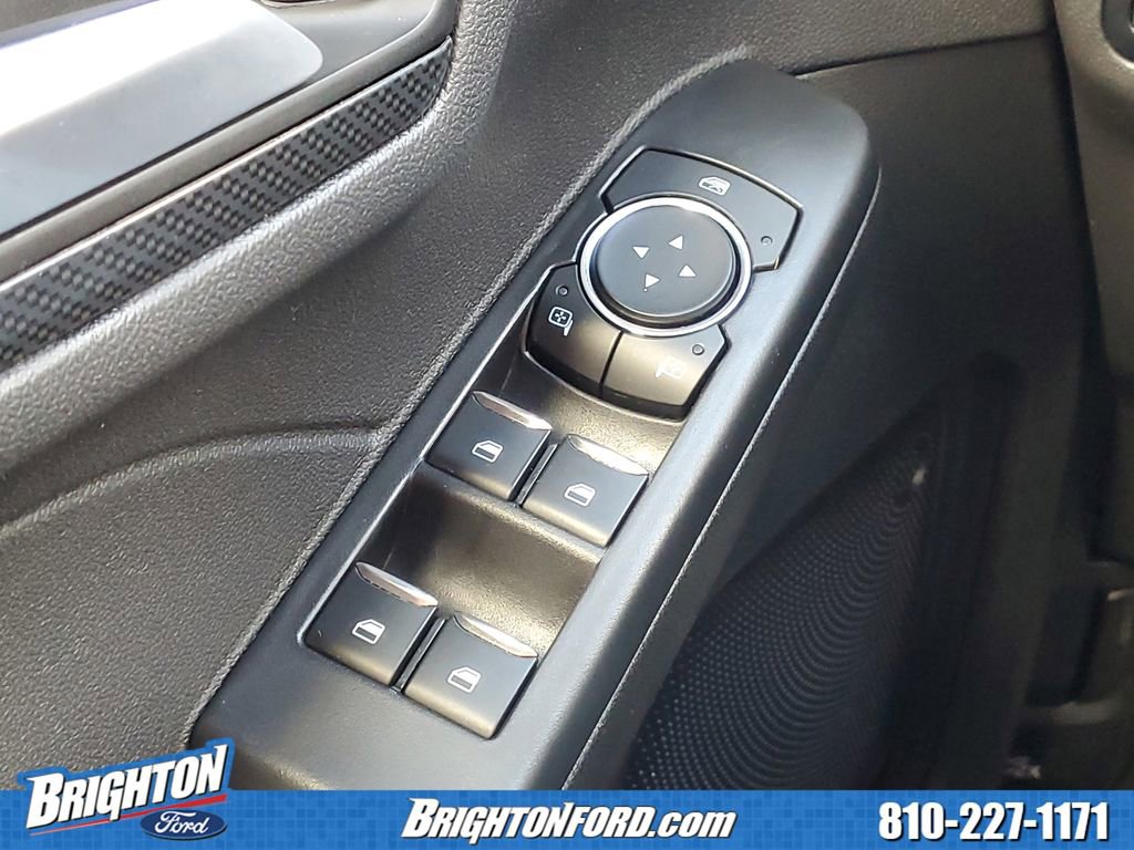 Certified 2024 Ford Escape ST-Line w/ Tech Pack #1 AWD/4WD image 16