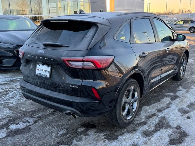 Certified 2023 Ford Escape ST-Line w/ Tech Pack #1 image 3