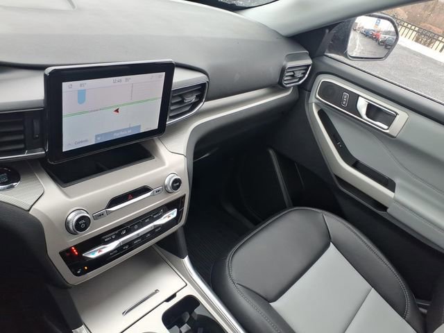 Certified 2023 Ford Explorer XLT w/ Equipment Group 202A image 23