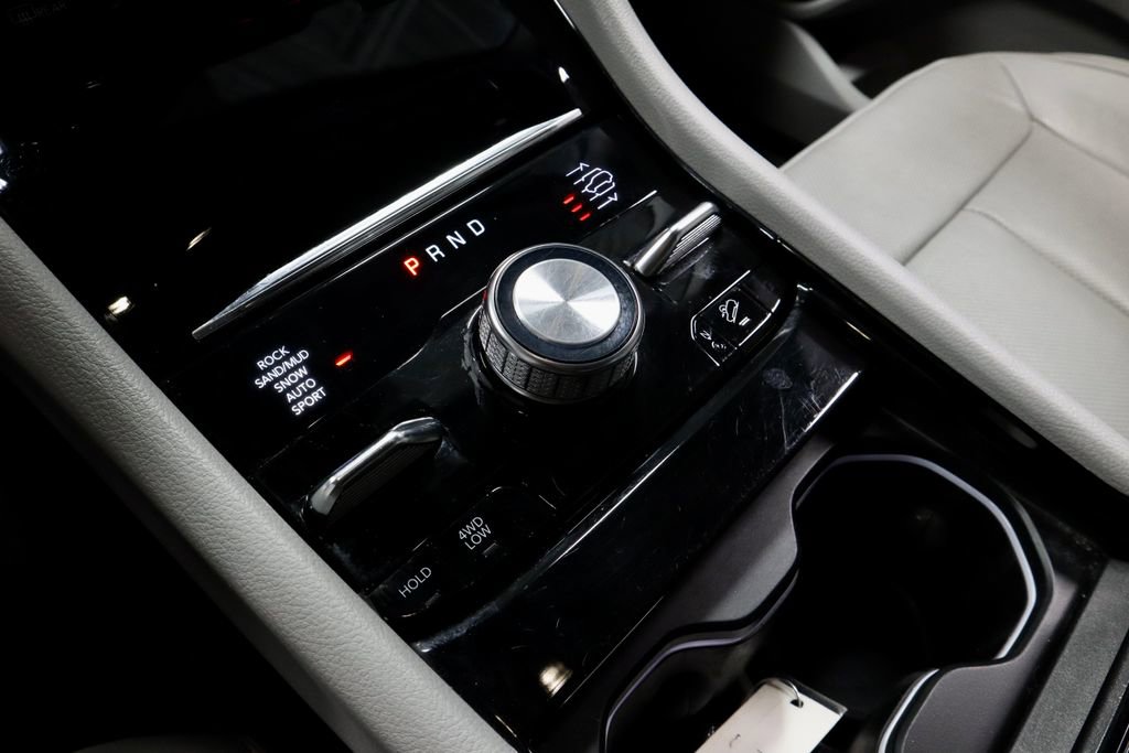 Used 2023 Jeep Grand Cherokee L Overland image 38