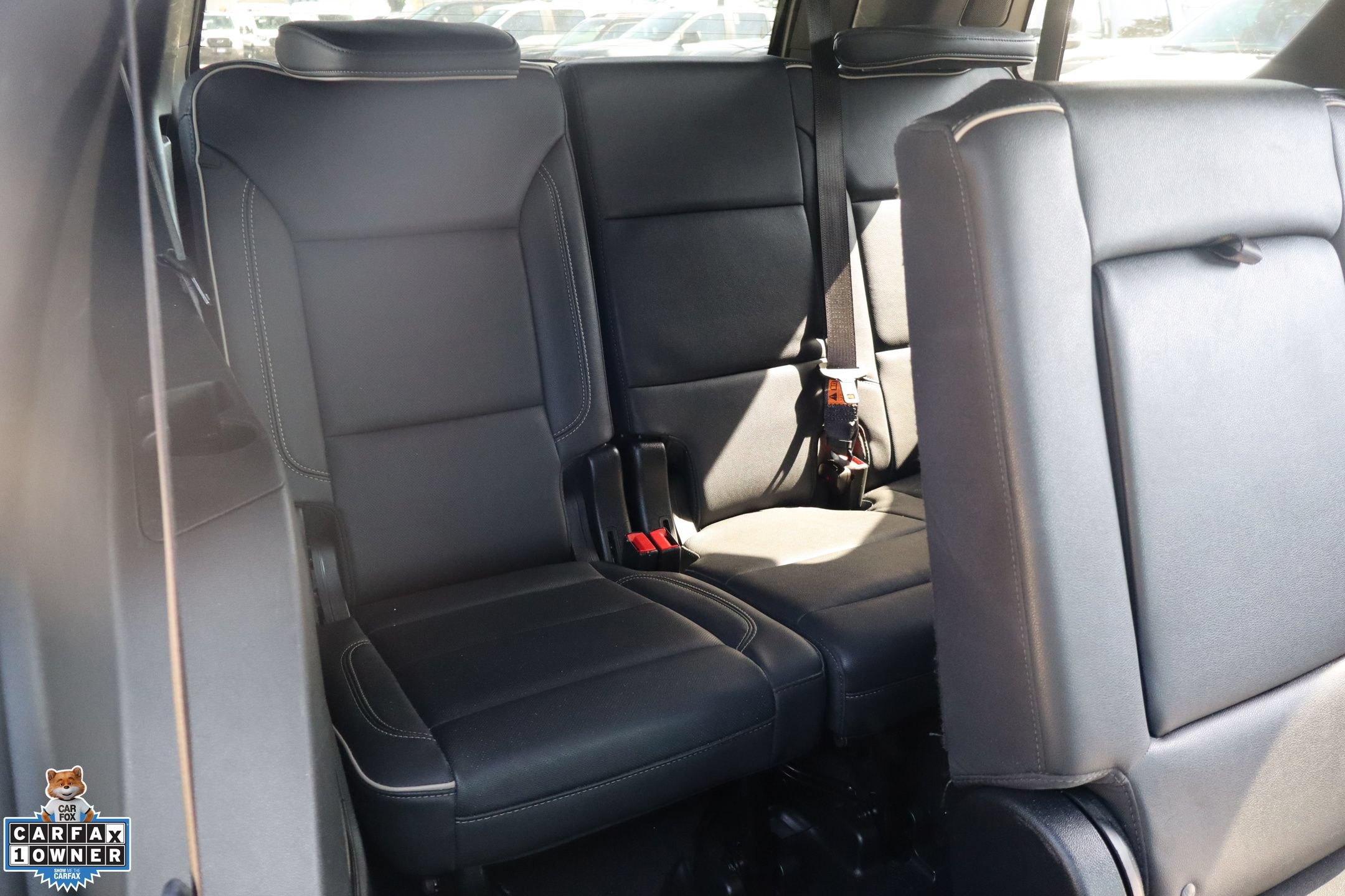 Used 2024 GMC Yukon SLT RWD image 26