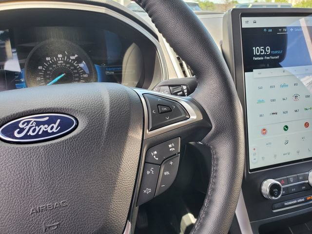 Certified 2024 Ford Edge SEL w/ Convenience Package AWD/4WD image 14