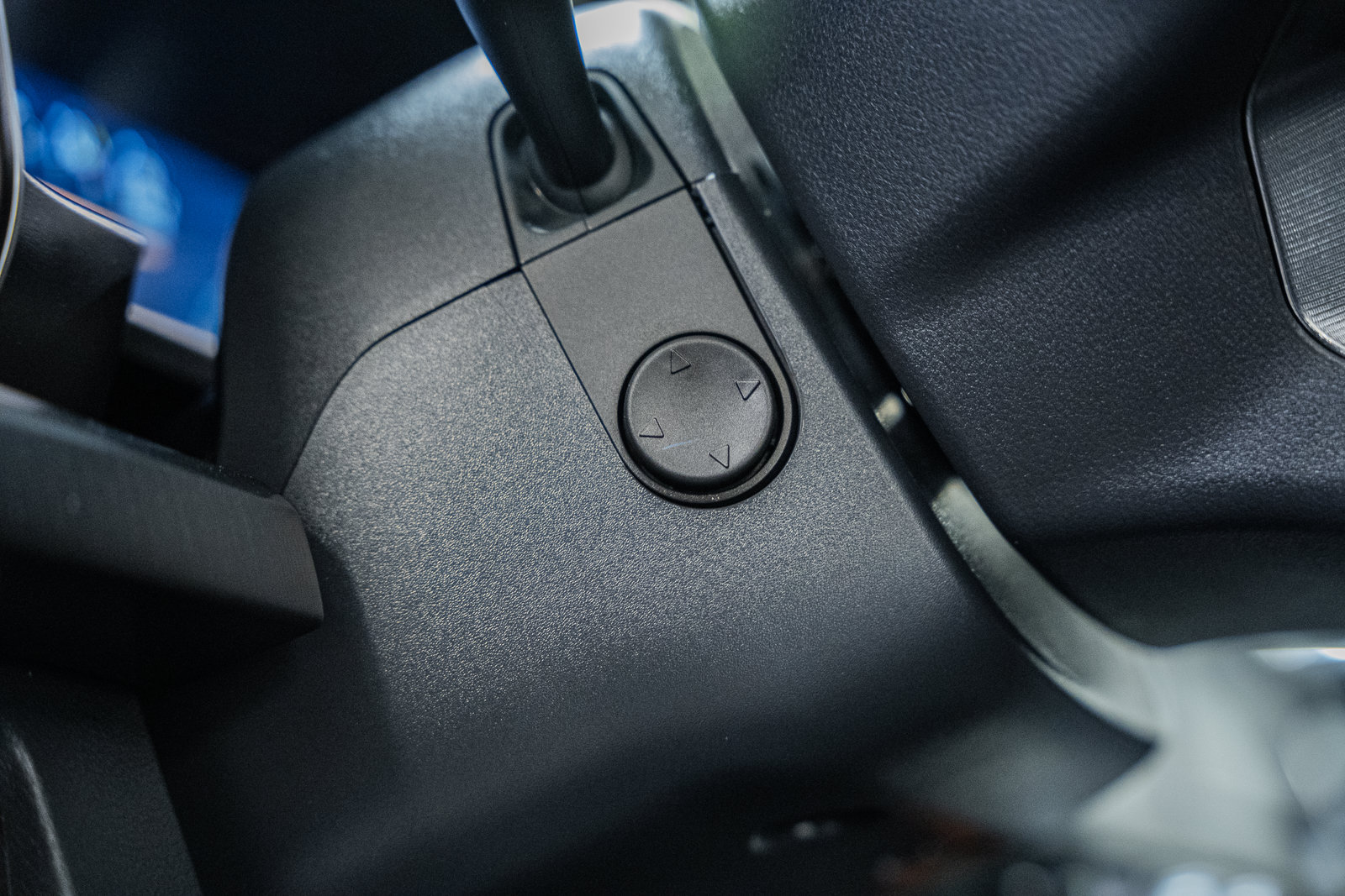 Certified 2024 Ford F350 Platinum w/ Tremor Off-Road Package AWD/4WD image 51