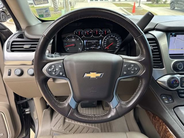 Used 2018 Chevrolet Suburban Premier image 22