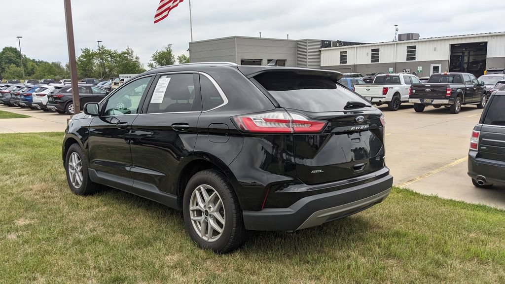 Certified 2024 Ford Edge SEL w/ Convenience Package AWD/4WD image 5