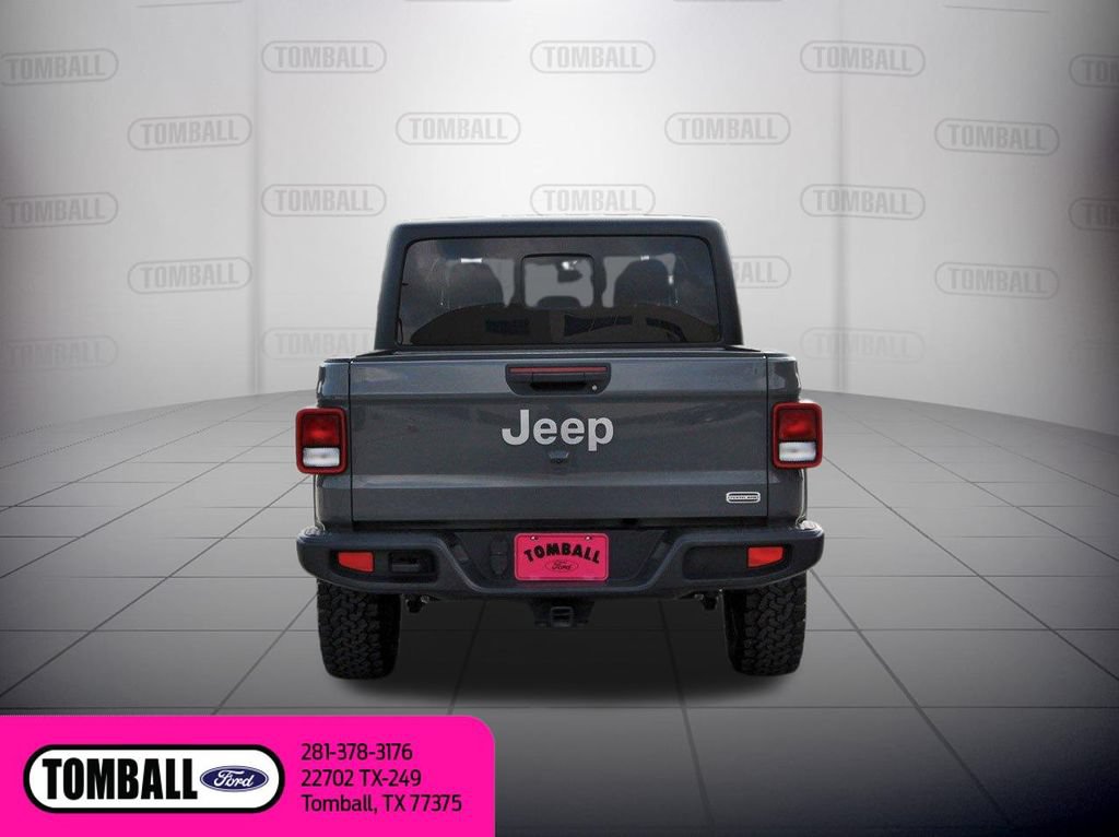 Used 2022 Jeep Gladiator Overland w/ Popular Equipment Package AWD/4WD image 7