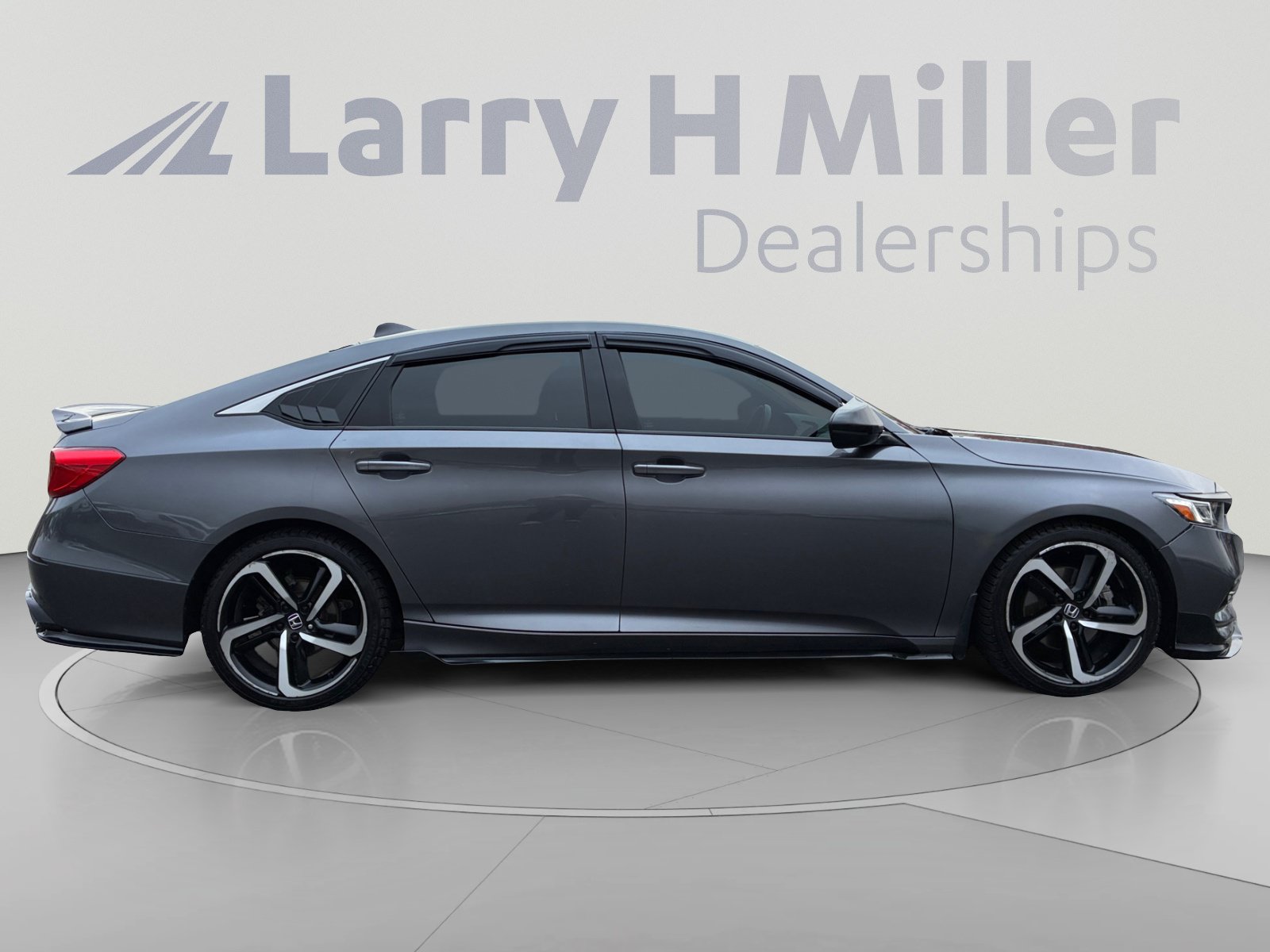 Used 2019 Honda Accord Sport image 6