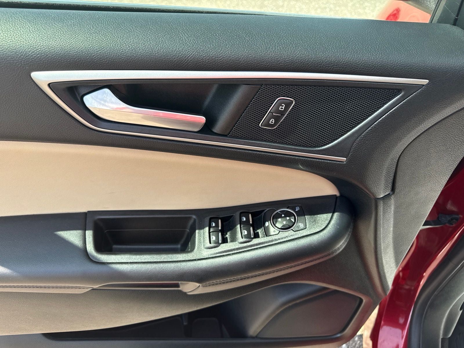 Certified 2023 Ford Edge SEL w/ Convenience Package AWD/4WD image 35