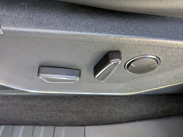 Certified 2022 Ford F150 Lariat w/ Equipment Group 502A High image 21