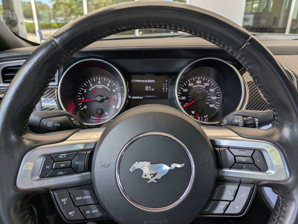 Certified 2022 Ford Mustang Premium RWD image 28