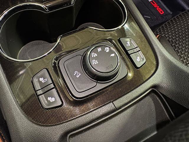 Used 2020 GMC Acadia AT4 w/ Trailering Package AWD/4WD image 12